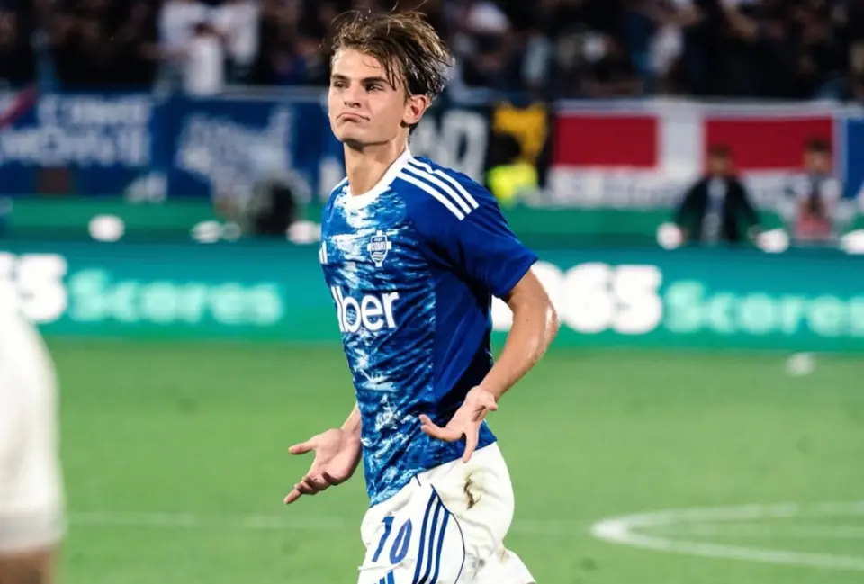 涨8 曝皇马2026回购帕兹！900万回归伯纳乌，拒热刺7000万报价