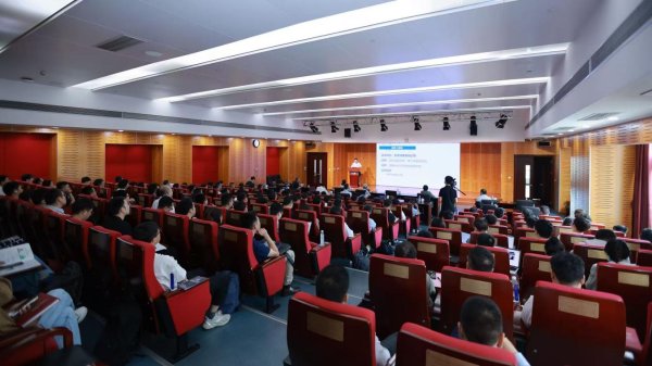 德旺配资 上海资产管理协会发布首批“人工智能+资产管理”人才认证名单